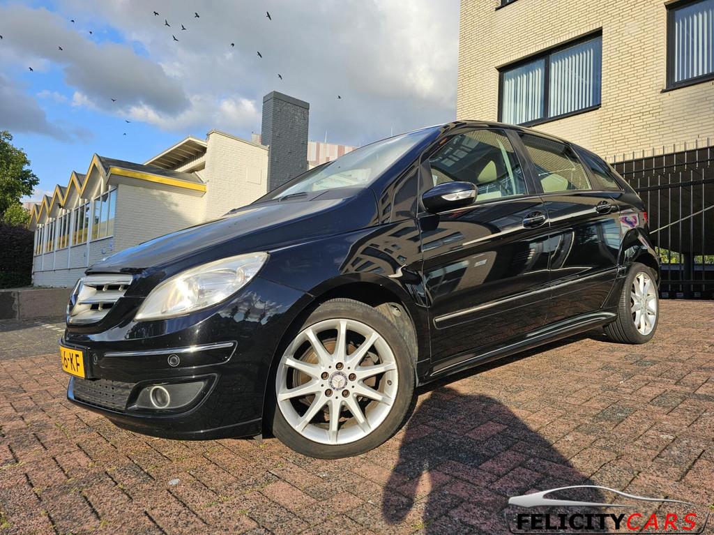 Mercedes B-klasse 170 aut. Leer pano nieuwe apk, 4 cilinders, 116 pk, Zwart, 14 km/l