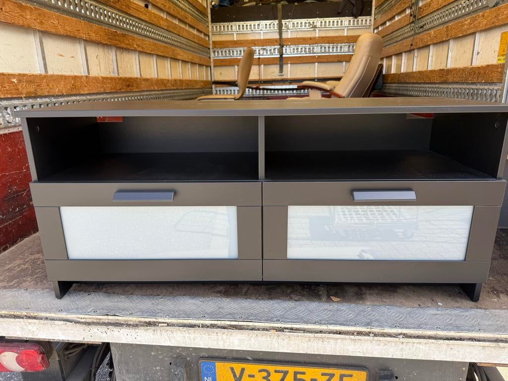 IKEA BRIMNES tv-meubel, Huis en Inrichting, Kasten | Televisiemeubels, Ophalen, Gebruikt, 100 tot 150 cm, Glas