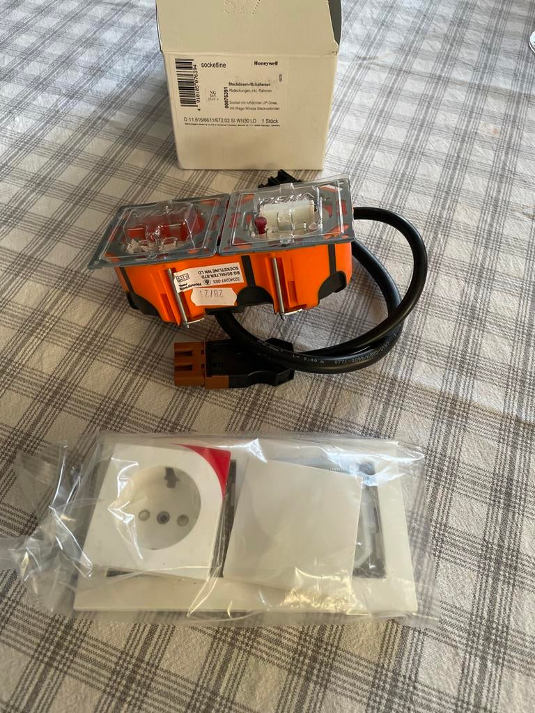 Honeywell Socketline Stopcontact met Wago-Winsta Steekverbin, Ophalen of Verzenden, Nieuw, Stopcontact