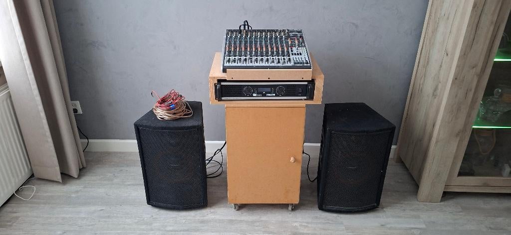 Mengpaneel-versterker-boxen, Ophalen, Zo goed als nieuw, Audio