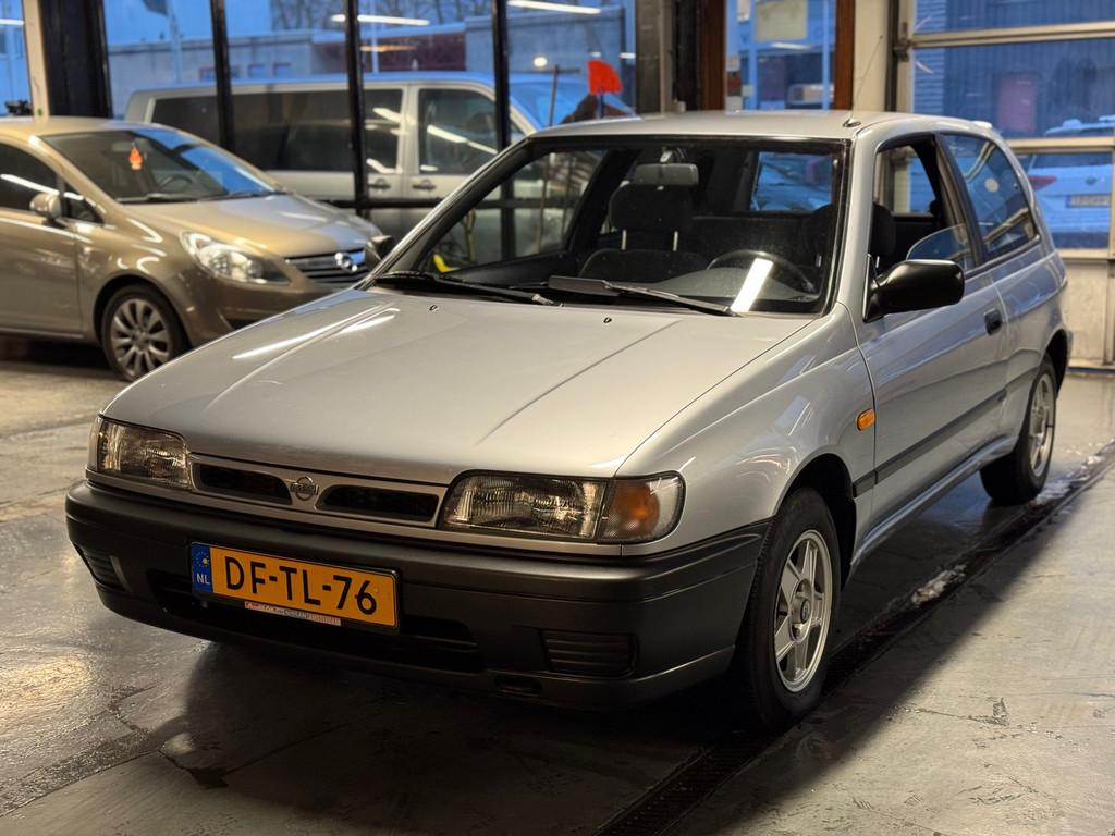 Nissan Sunny 1.4 L, Auto's, Voorwielaandrijving, 970 kg, Gebruikt, 4 cilinders