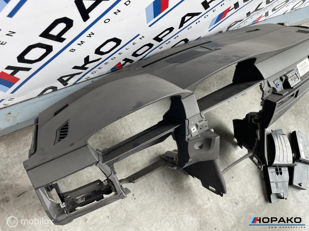 Dashboard met bekerhouders BMW 5 serie E60 E61 - start stop, Auto-onderdelen, Gebruikt, Einsteinlaan 5 rijswijk, Bmw, Ophalen of Verzenden