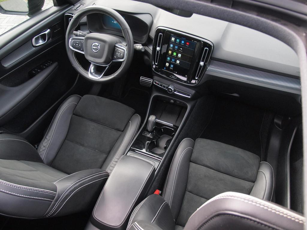 Volvo XC40 Recharge P8 AWD R-Design | SOH 92% | Panoramadak, Adaptive Cruise Control, Gebruikt, Zwart, Origineel Nederlands