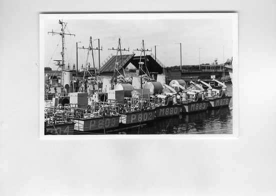 scheepvaart-foto-MARINE-vloot-div M klaase-P klasse, Ophalen of Verzenden, Zo goed als nieuw, Motorboot, Boek of Tijdschrift