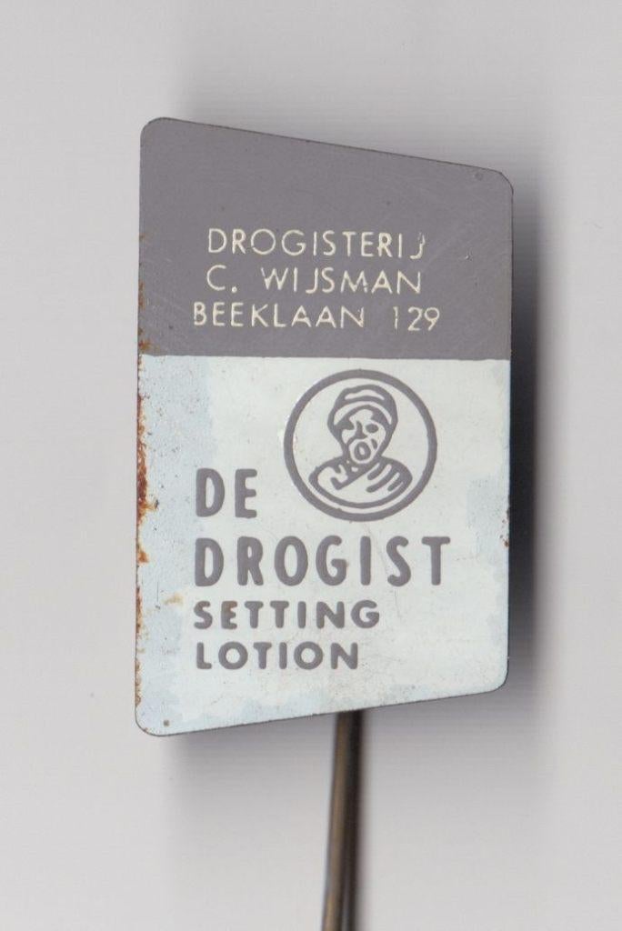 Drogist Wijsman speldje, Verzamelen, Speldjes, Pins en Buttons, Gebruikt, Speldje of Pin, Overige onderwerpen, Ophalen of Verzenden