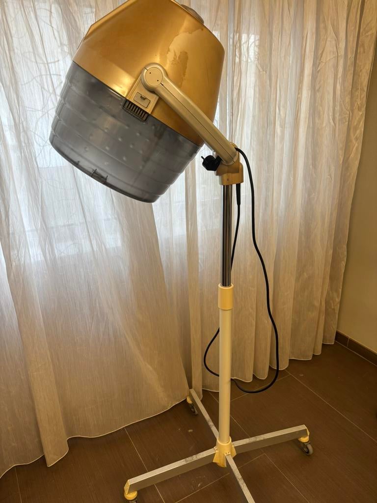 Droogkap goud, Ophalen, Gebruikt, Föhn of Haardroger