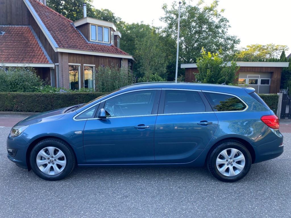Opel ASTRA 1.4 Turbo Blitz - Airco - 2015 !!!, Voorwielaandrijving, Gebruikt, Euro 6, 4 cilinders