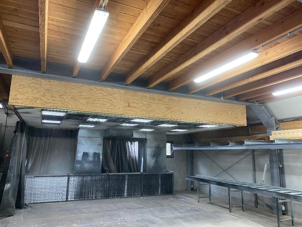 Spuitcabine voor hout, Ophalen