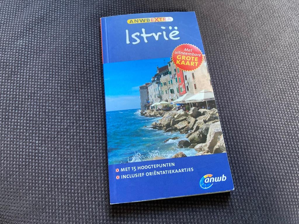 🇭🇷 ANWB Extra - Istrie, Boeken, Gelezen, Europa, Ophalen of Verzenden, Reisgids of -boek
