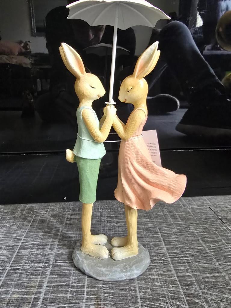 Konijnenbeeldje met paraplu - Liefdevol decoratiestuk, Ophalen of Verzenden, Nieuw