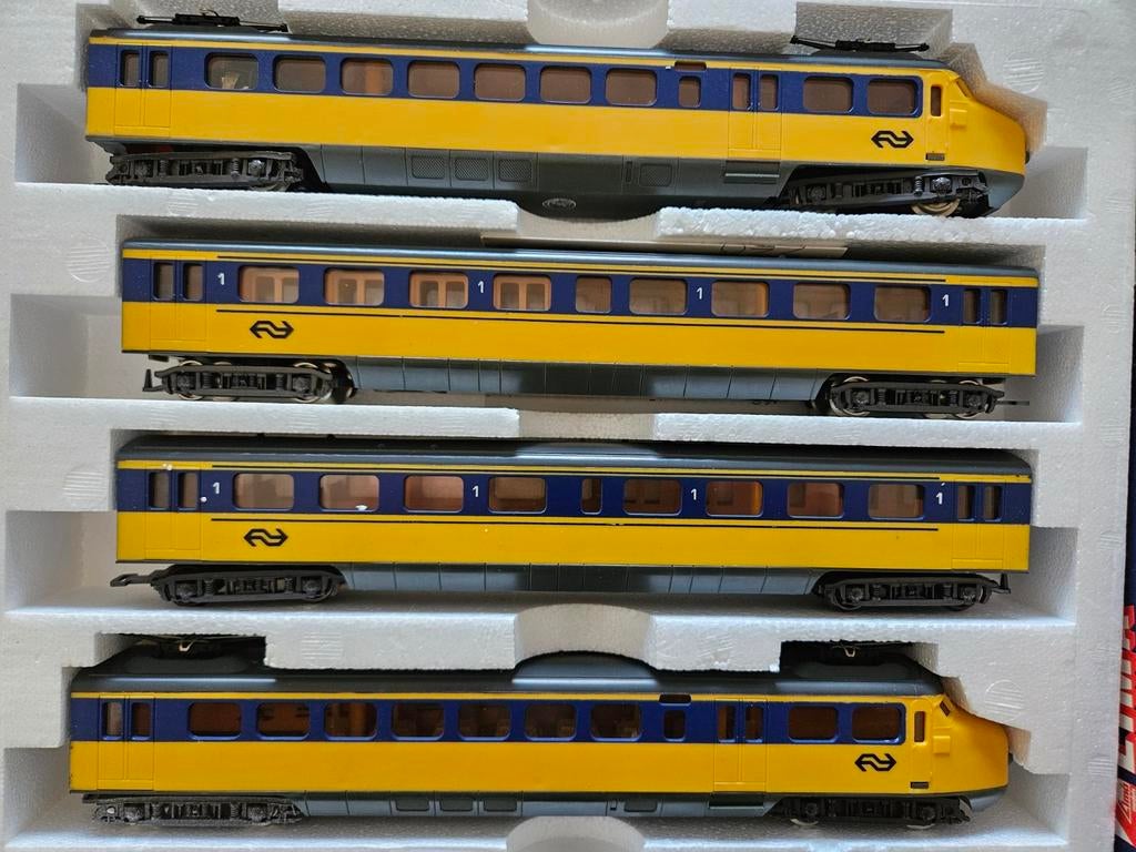 Lima golden series Hondekop., Hobby en Vrije tijd, Ophalen of Verzenden, Gelijkstroom, Lima, NS