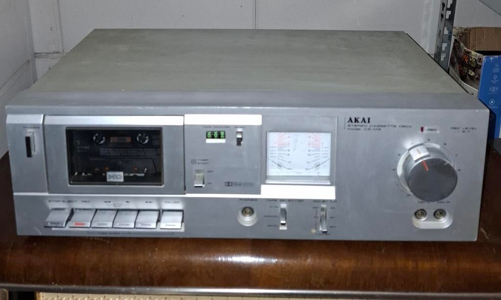 Akai cassettedeck CS M3
Alles werkt maar beurtje nodig, Ophalen of Verzenden, Akai
