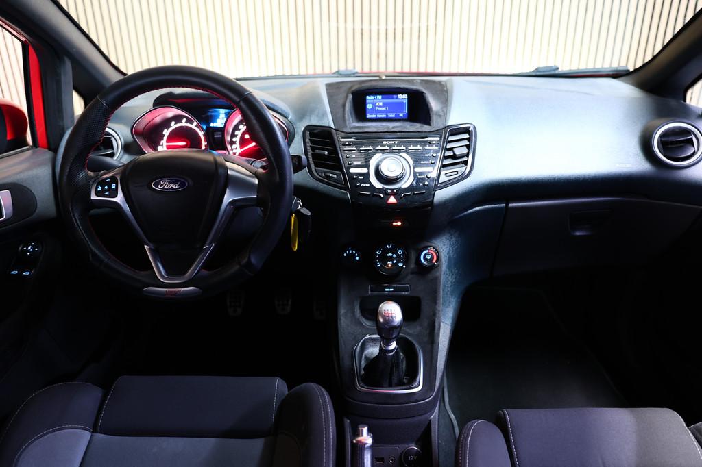 Ford Fiesta 1.6 ST1 LED RECARO TOPSTAAT AIRCO'13 (bj 2013), Auto's, Voorwielaandrijving, 1596 cc, 1063 kg, Gebruikt
