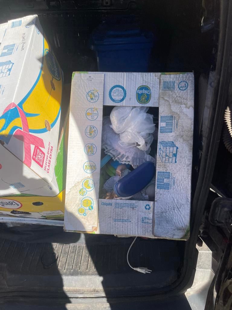 Gratis vlooienmarktspulletjes, Ophalen