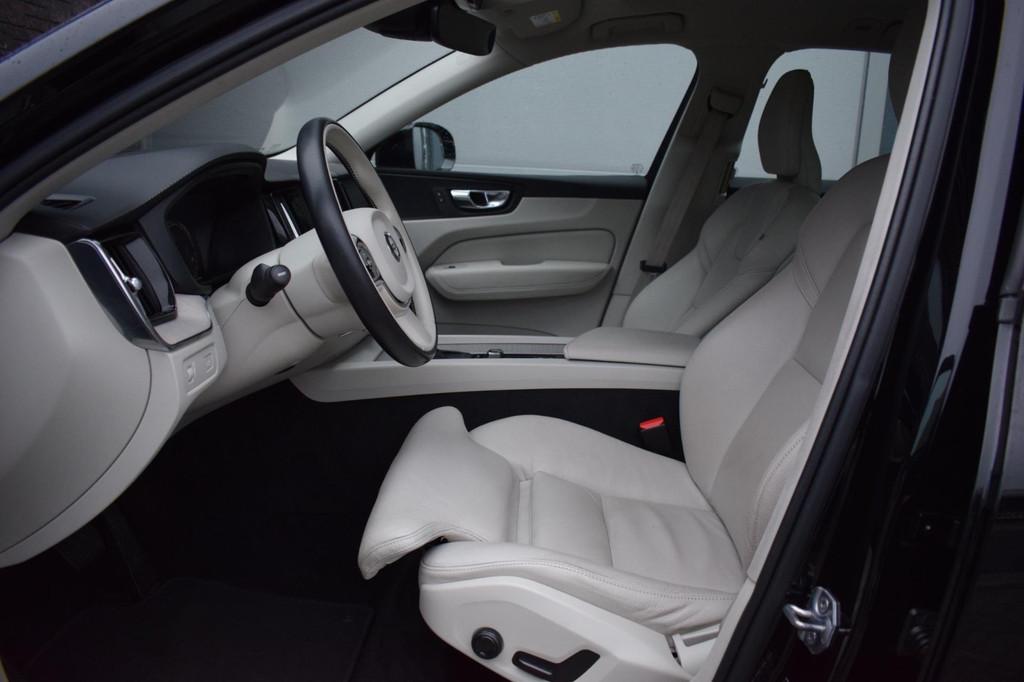 Volvo XC60 2.0 T5 250PK AUT Inscription LEER / CAMERA / ADAP, Gebruikt, 4 cilinders, 1969 cc, Adaptive Cruise Control