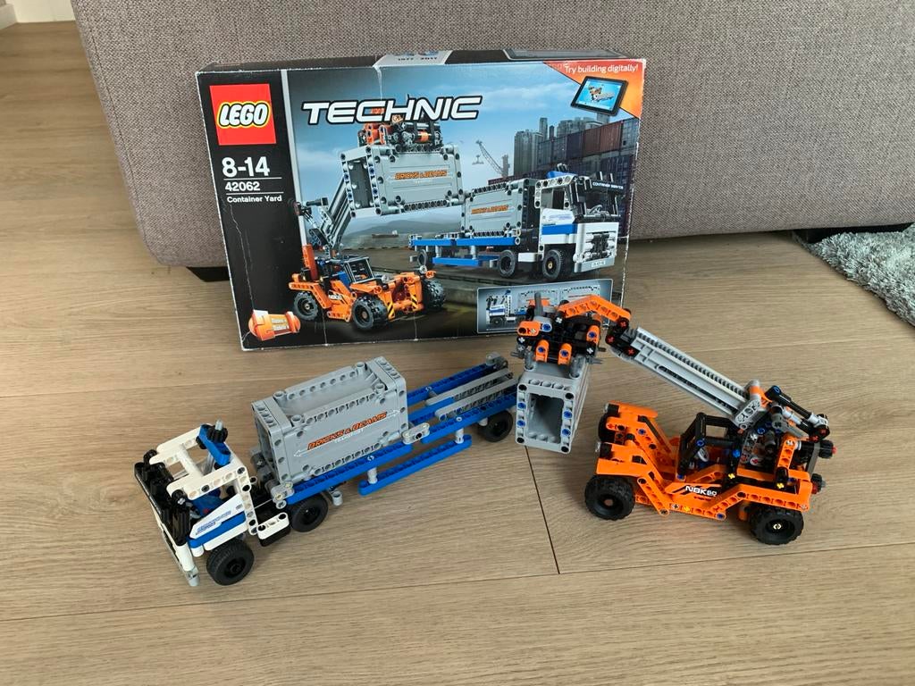 Lego Technic 42062 Container Yard - Zo goed als nieuw!, Lego, Ophalen of Verzenden, Zo goed als nieuw, Complete set
