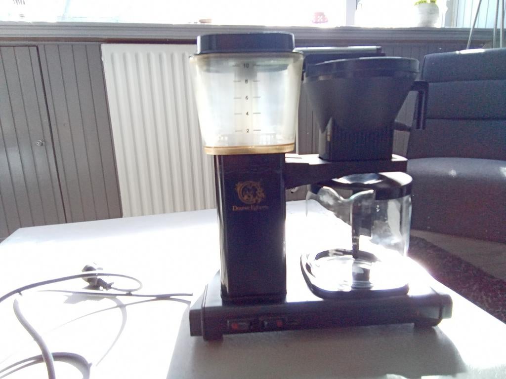 Douwe Egberts Moccamaster koffiezetapparaat, Ophalen