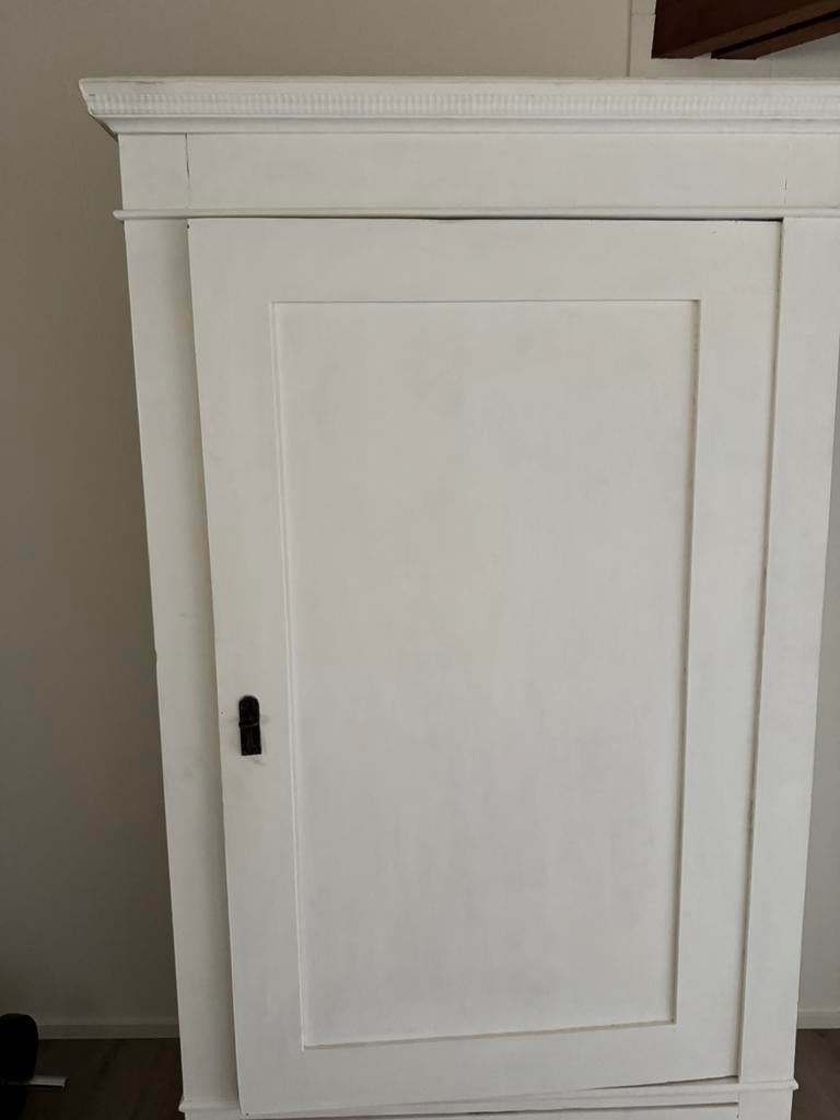 Leuke grenen kast, Ophalen, Zo goed als nieuw