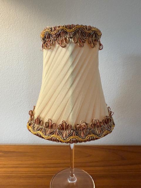Lampenkapje, klemkapje, plissé, brocante, vintage, netjes, Huis en Inrichting, Lampen | Lampenkappen, Ophalen of Verzenden, Zo goed als nieuw