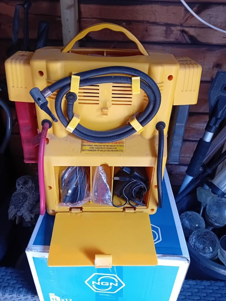 Power Station & Air Compressor - Draagbare Startbooster, Ophalen, Nieuw