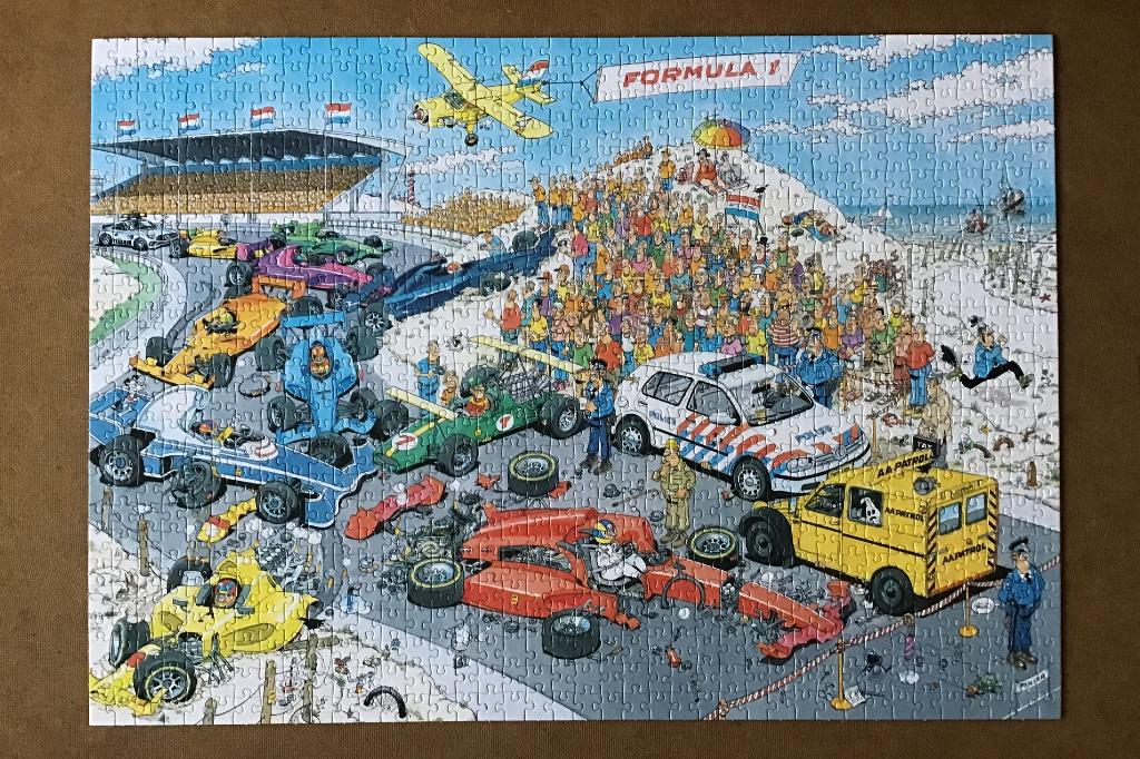 Formule 1 Jan van Haasteren 1000 stukjes *ZGAN*, Ophalen of Verzenden, 500 t/m 1500 stukjes, Zo goed als nieuw, Legpuzzel