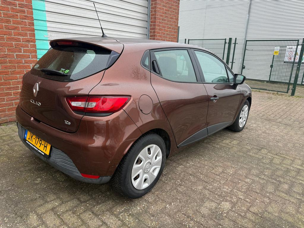 Renault Clio 0.9 TCe Eco2 Authentique Airco Bj:2016 NAP!, Voorwielaandrijving, 898 cc, Euro 6, Bruin