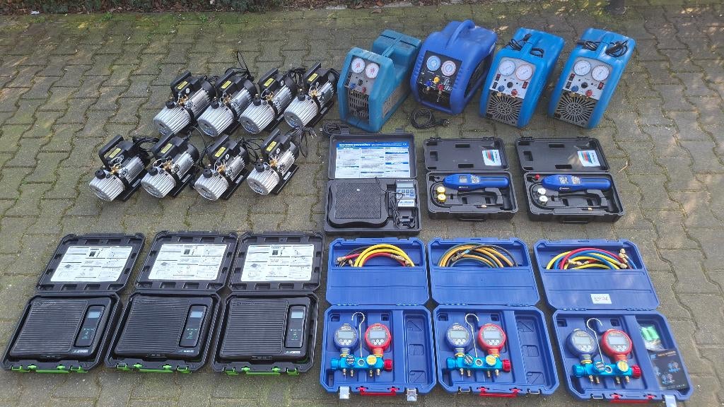 Partij Airco gereedschappen Manifoldmeter pompen weegschaal., ., Ophalen of Verzenden, Zo goed als nieuw, .