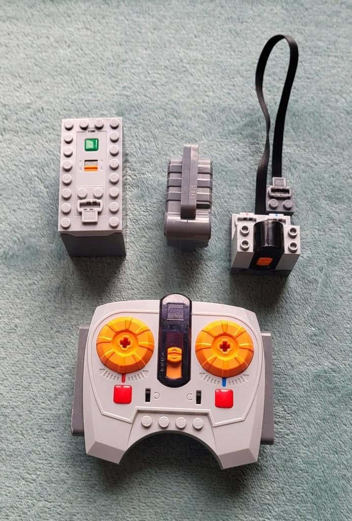 Lego City 9 Volt RC trein zender, ontvanger, batterij box., Ophalen of Verzenden, Gebruikt, Complete set, Lego