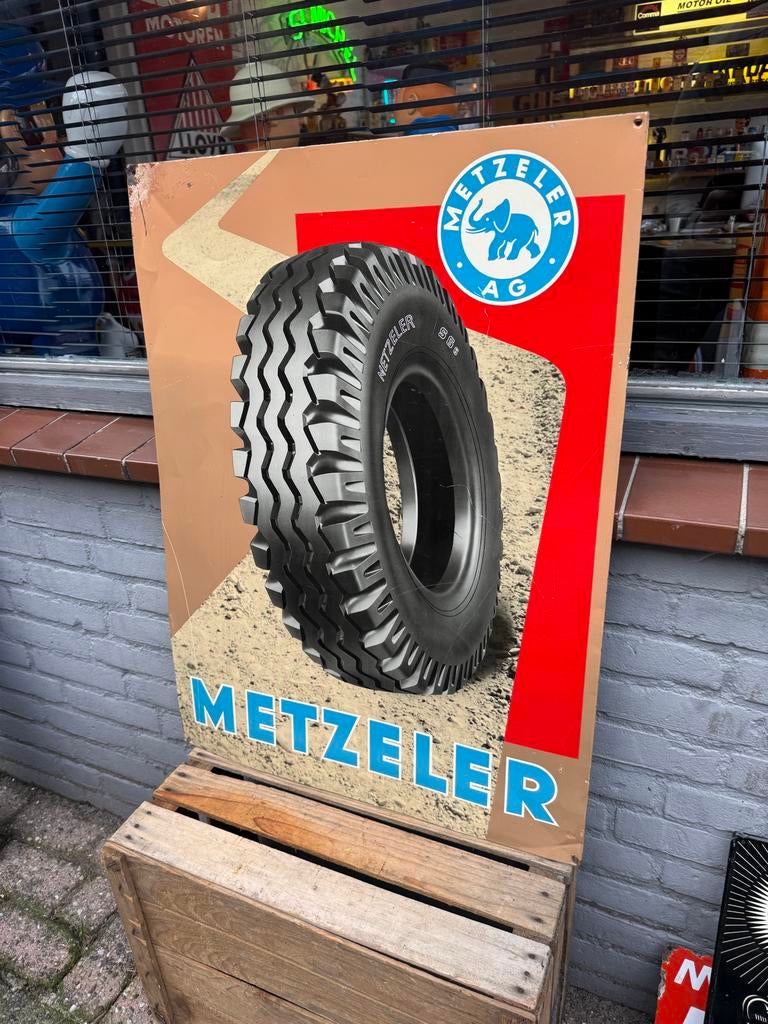 Vintage Metzeler AG Reclamebord - Banden Emaille Bord, Ophalen, Reclamebord, Gebruikt, .