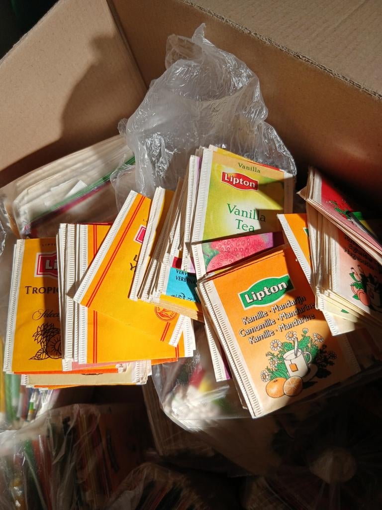 Grote partij lege theezakjes van diverse merken, Ophalen of Verzenden, Theezakje(s)