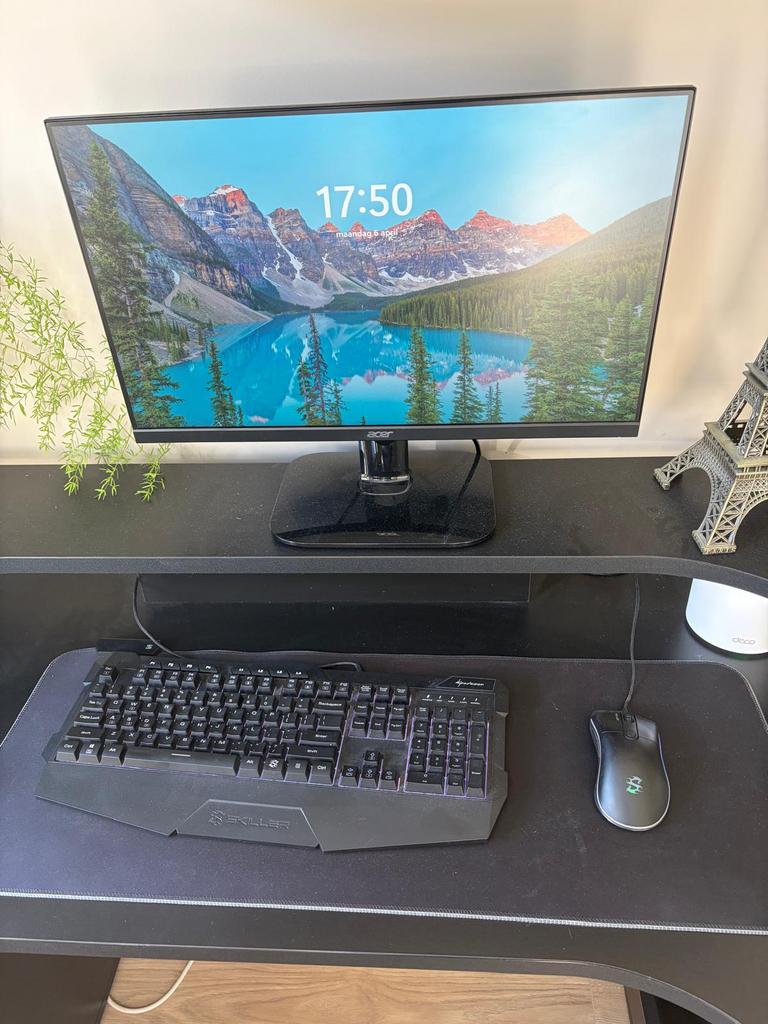 Titel complete gaming set amd ryzen 5 4600 g gtx 1650, Computers en Software, Desktop Pc's, Ophalen of Verzenden, Zo goed als nieuw