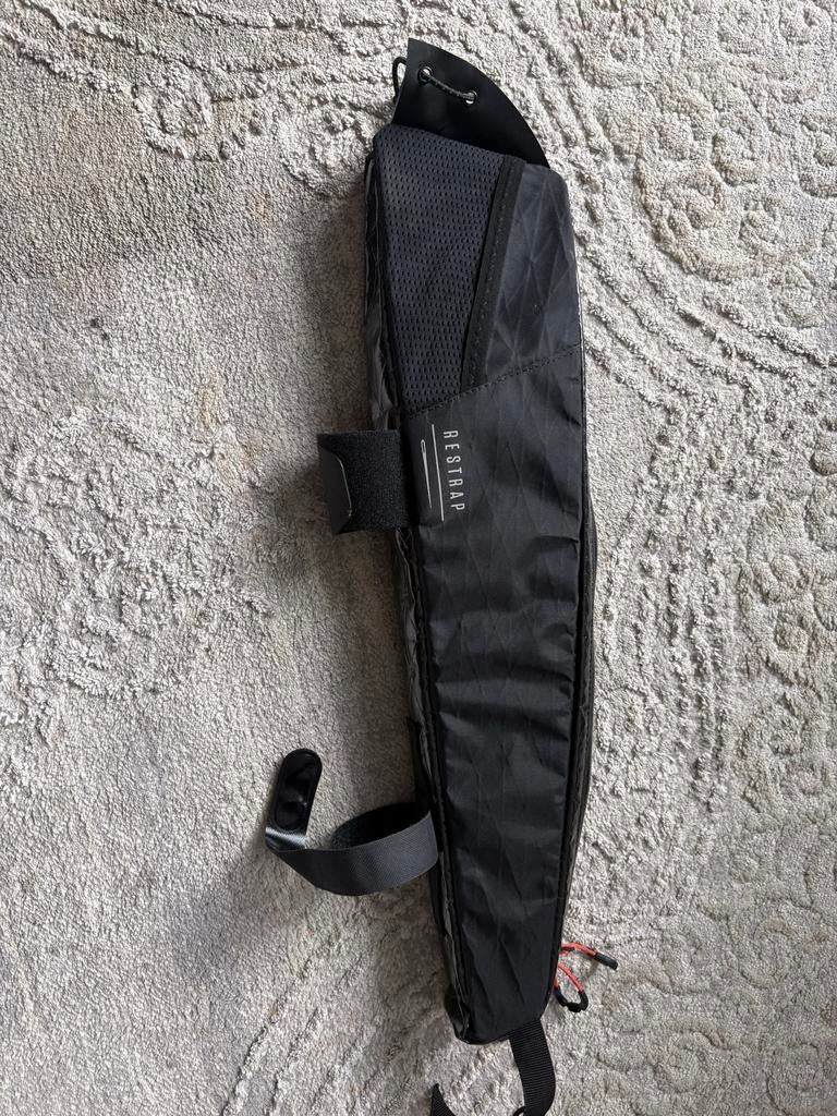 Restrap top tube tas 2,5 liter, Ophalen of Verzenden, Gebruikt