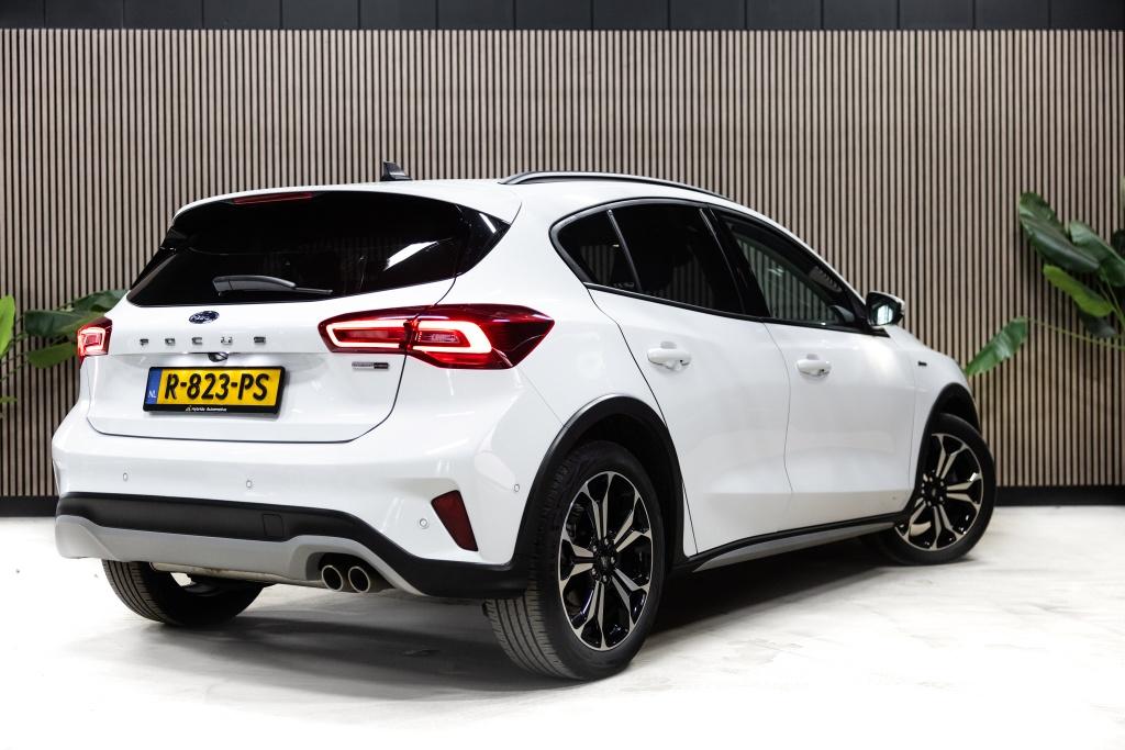 Ford Focus 1.0 EBH Active X | Comf stoelen | Park Sens V - A, Auto's, Stof, Gebruikt, Wit, Bedrijf