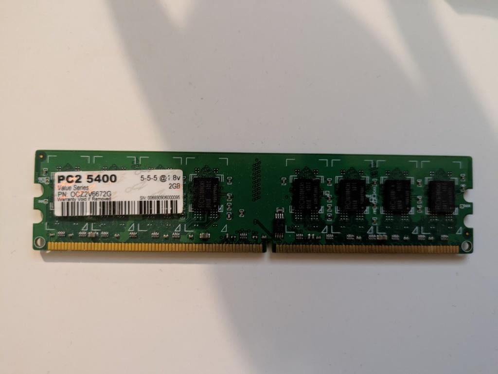 Memory - DDR2 PC2 5400 2Gb OCZ, Gebruikt, Ophalen of Verzenden, DDR2, Desktop