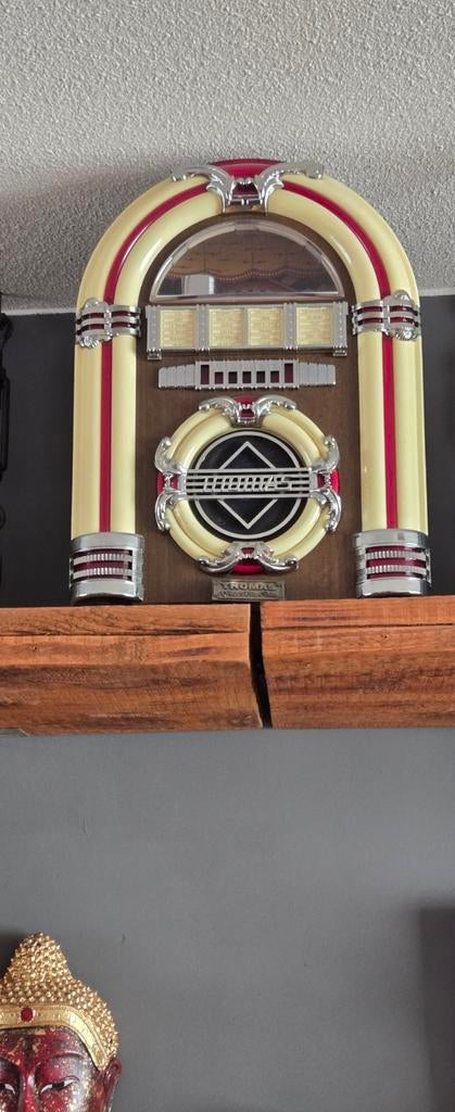 Mini jukebox., Verzamelen, Automaten | Jukeboxen, Ophalen, Zo goed als nieuw, 1970 tot heden, Overige merken