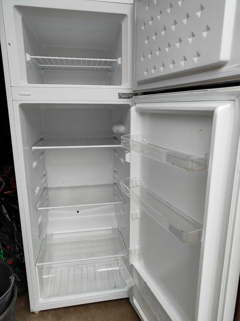 Gebruikte reserve koelkast met vriesvak, Ophalen, Gebruikt, 100 tot 150 liter, 140 tot 160 cm