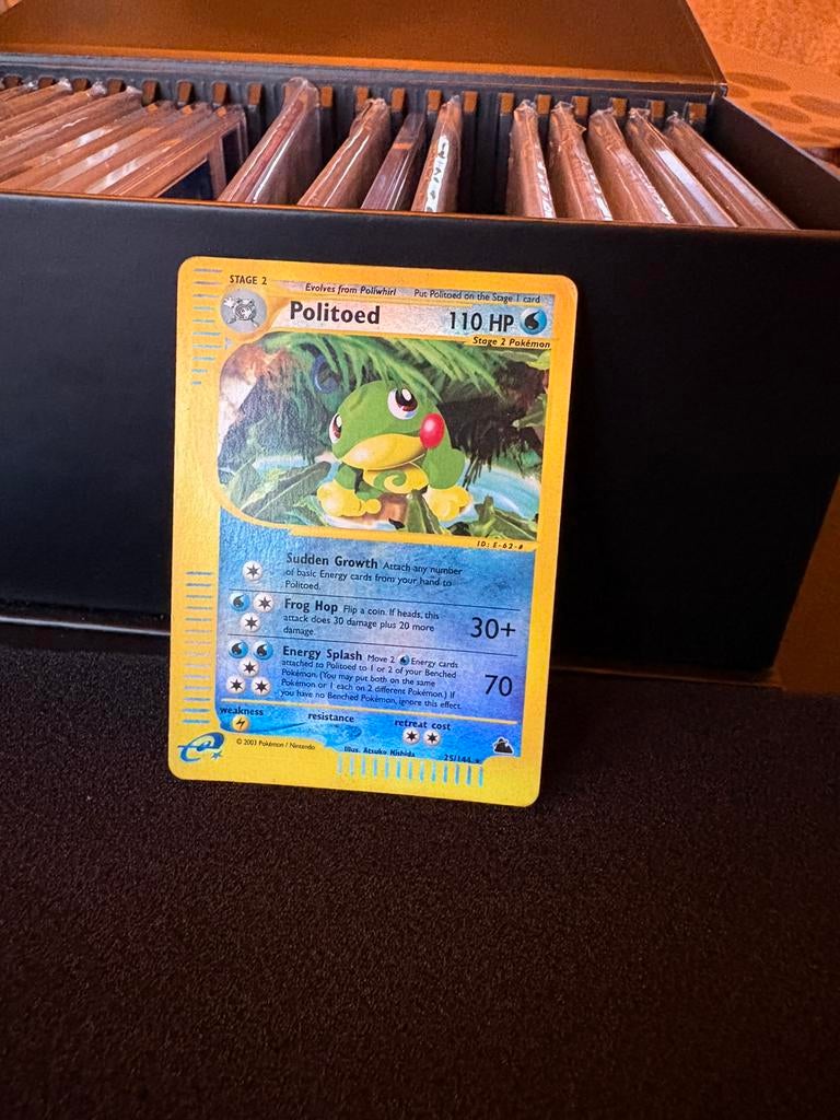 Politoed aquapolis reverse holo, Ophalen of Verzenden, Zo goed als nieuw, Meerdere kaarten, Foil