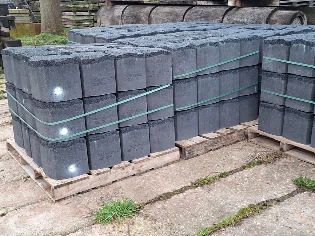 Basalton | basaltonbloken | eindset, Tuin en Terras, Bielzen en Borders, Kunststof, Biels, Ophalen of Verzenden, Minder dan 25 cm