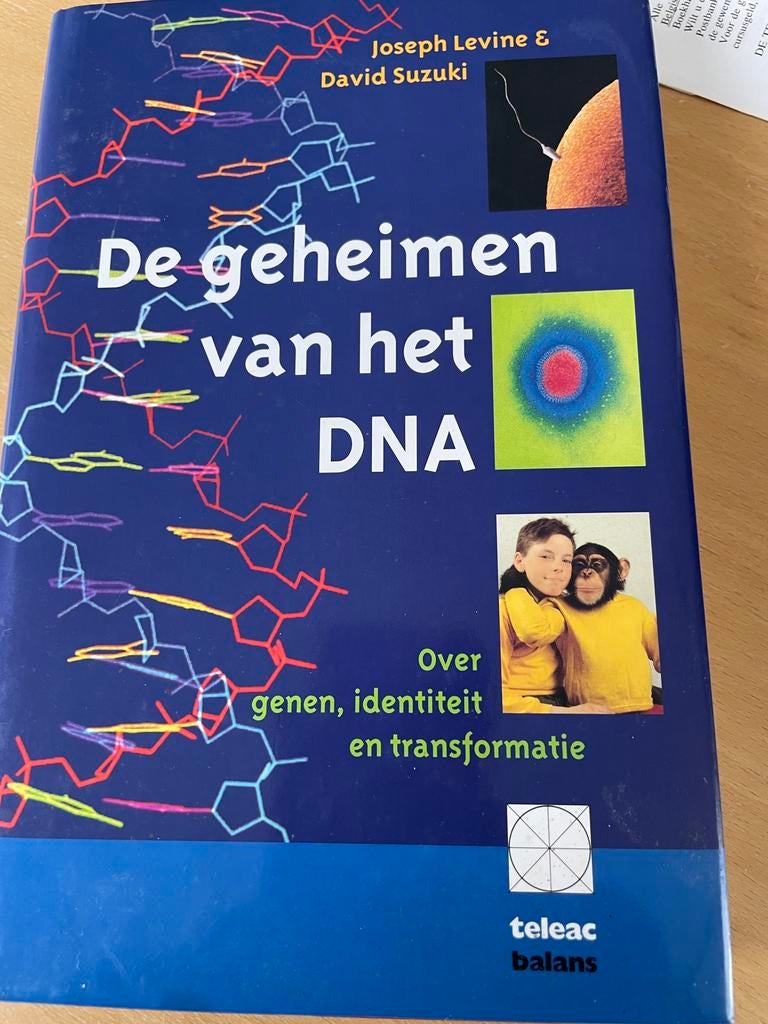 de geheimen van het DNA - Levine en Suzuki (teleac), Boeken, Ophalen of Verzenden, Zo goed als nieuw