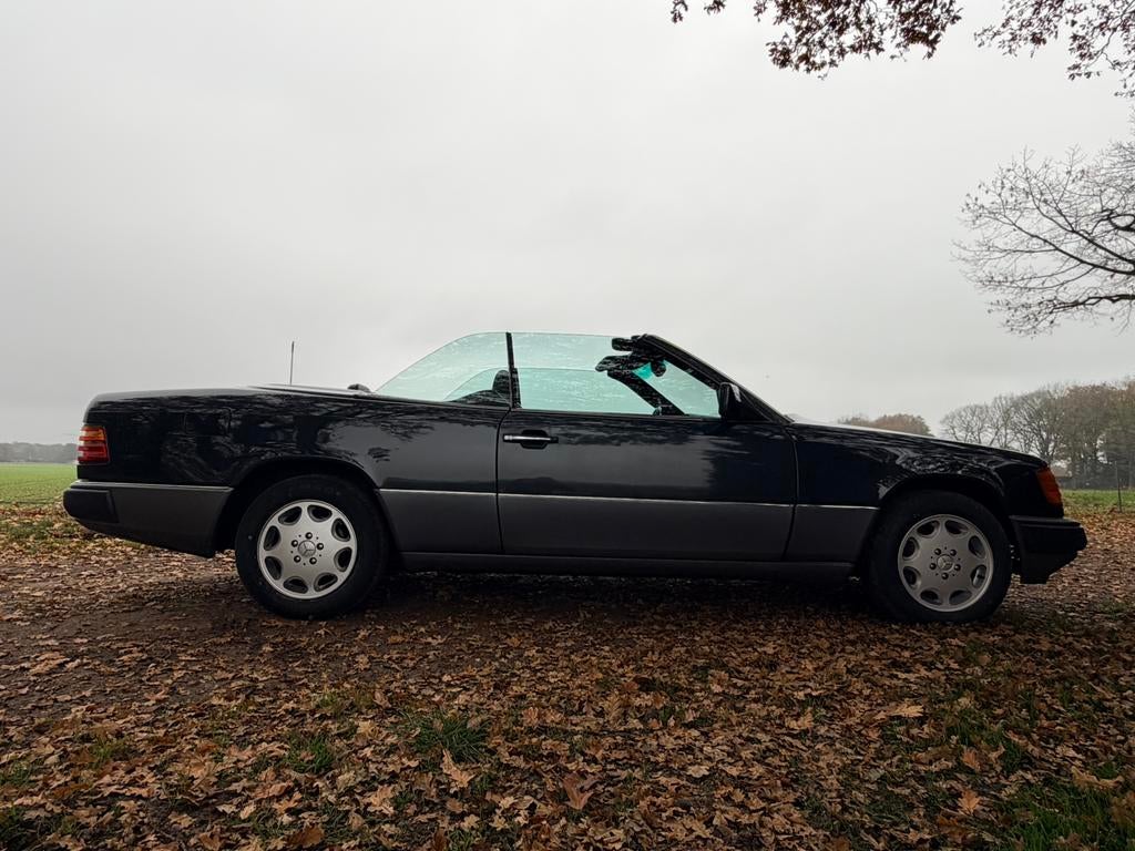 Mercedes-Benz 300 CE 24 Cabrio 121d km origineel!!, Automaat, Achterwielaandrijving, Stoelverwarming, Cabriolet