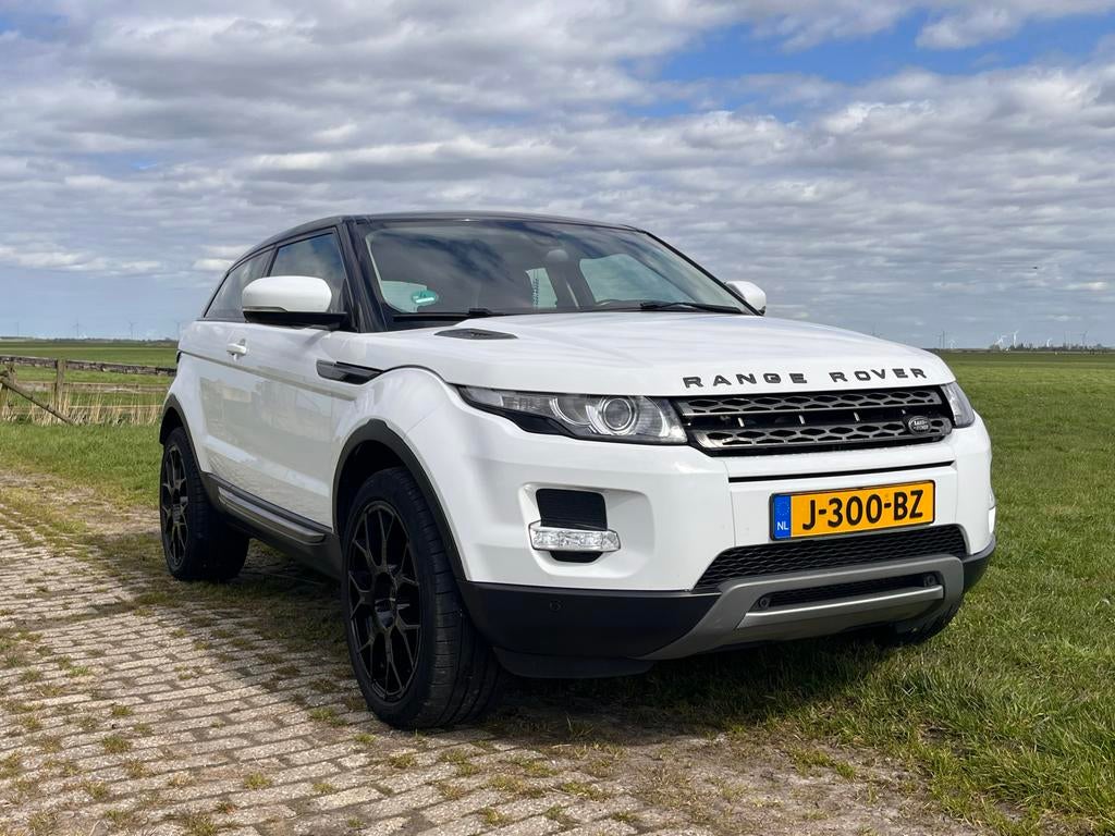Land Rover Range Rover Evoque 136535 leer/automaat, Auto's, Land Rover, Automaat, 1800 kg, 4 cilinders, 4 stoelen