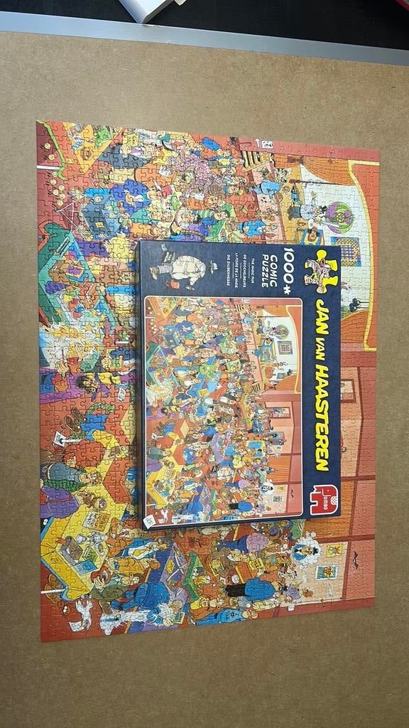 Jan van haasteren 1000 de goochelbeurs, Ophalen of Verzenden, 500 t/m 1500 stukjes, Gebruikt, Legpuzzel