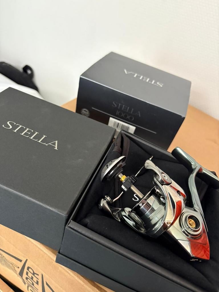 Shimano Stella 1000

 

 

 

 , Ophalen, Molen
