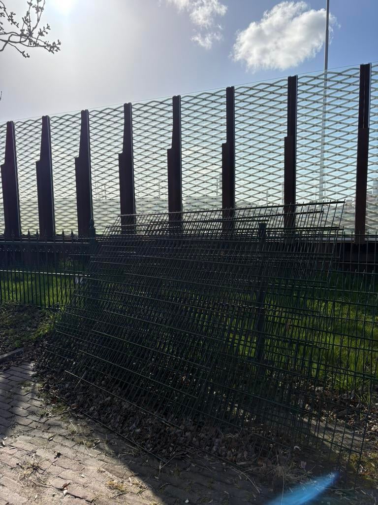 Hekwerk, Tuin en Terras, Ophalen, Gebruikt, IJzer, Dubbelstaafmat hekwerk