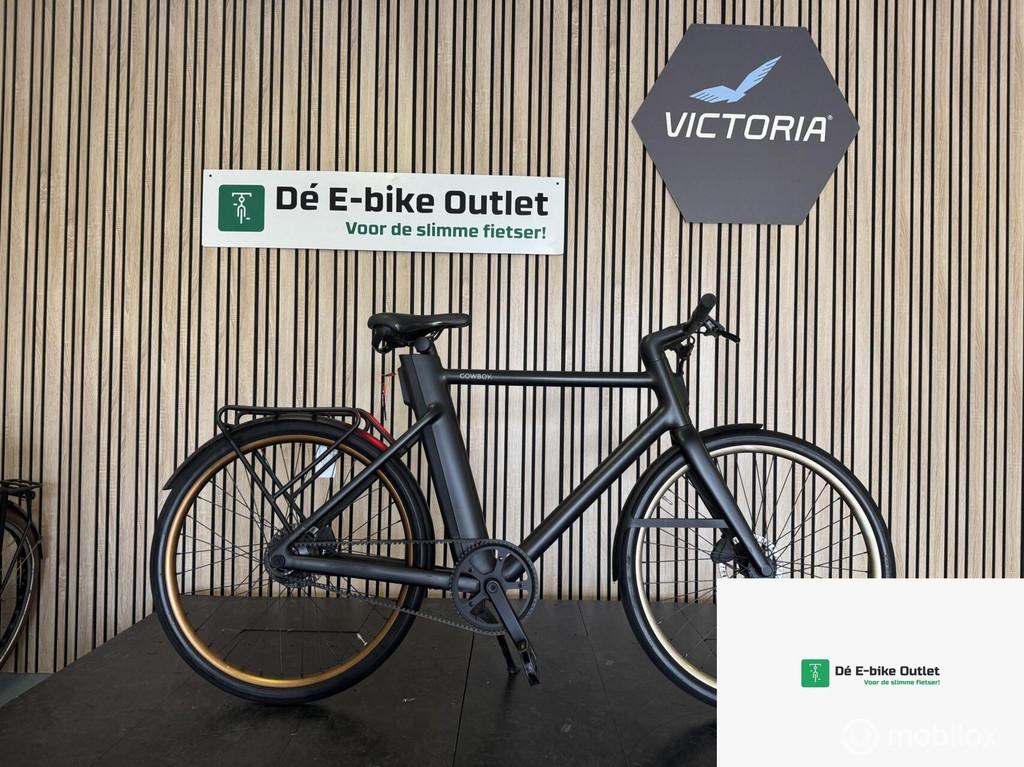 COWBOY CLASSIC BLACK 6800KM NETTE STAAT BTW FACTUUR GARANTIE, Fietsen en Brommers, Elektrische fietsen, Gebruikt, Cowboy