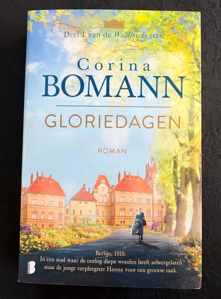 Corina Bomann Boek Gloriedagen, Boeken, Romans, Ophalen of Verzenden, Zo goed als nieuw
