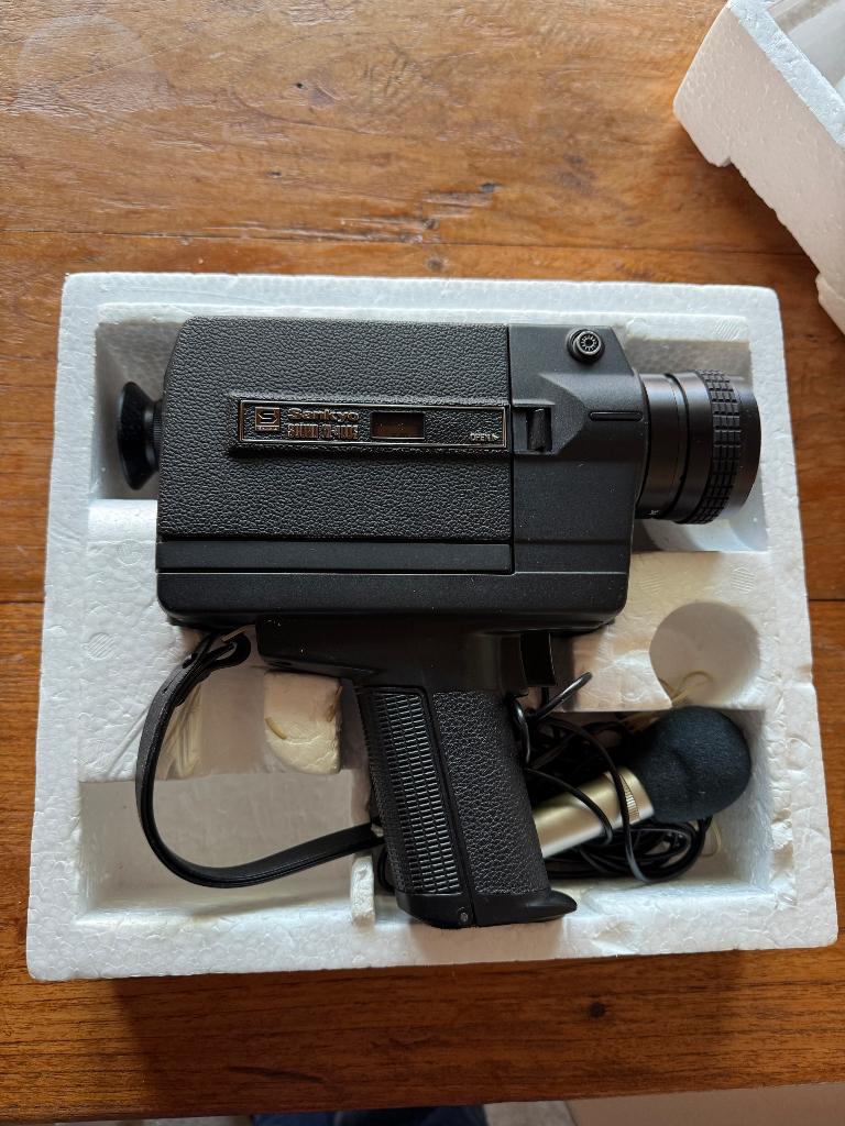 Sankyo Sound XL 400S, Audio, Tv en Foto, Videocamera's Analoog, Ophalen of Verzenden, Overige soorten, Camera