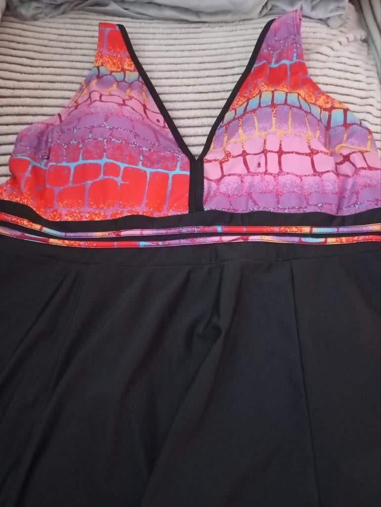 TANKINI MAAT 50/ 48 NU 20€ ZIE FOTO,S., Kleding | Dames, Ophalen of Verzenden, Nieuw, Zwart, Badpak