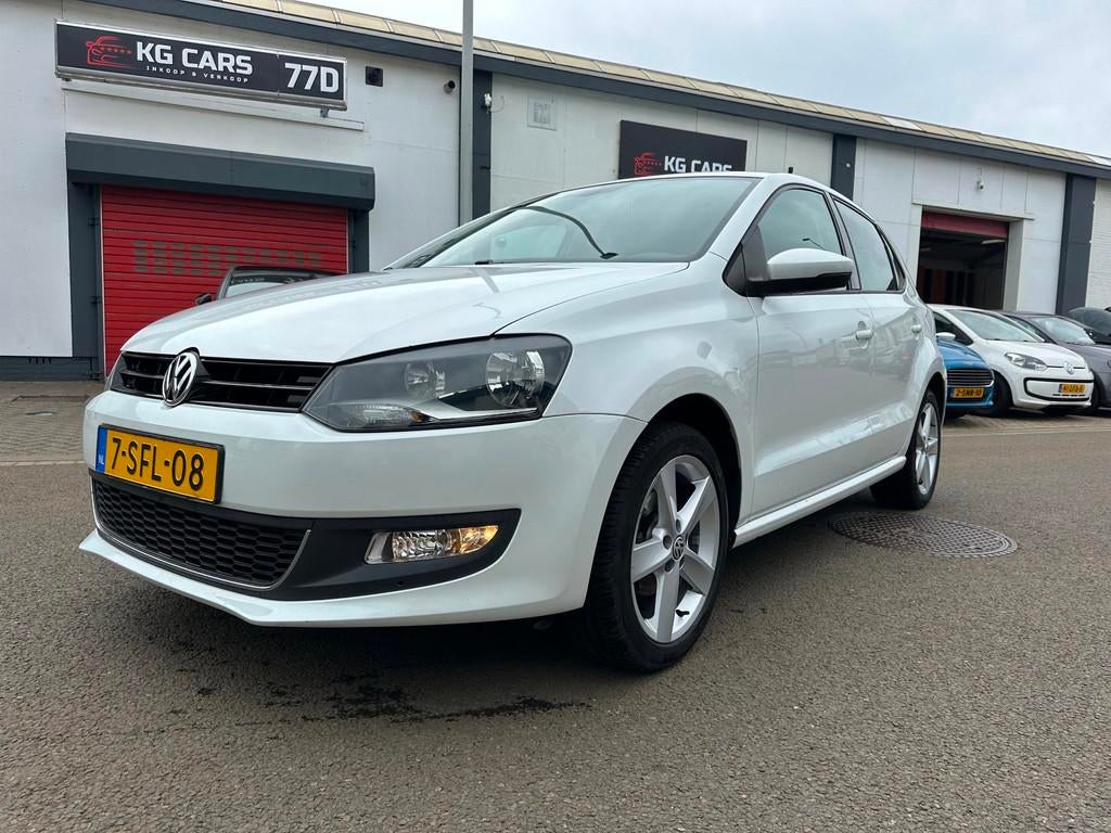 Volkswagen Polo 1.2 TSI BlueMotion Highline, Voorwielaandrijving, Euro 5, 4 cilinders, Wit