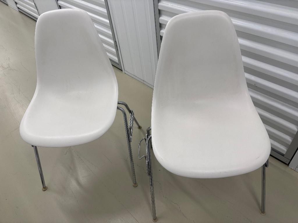 2x Eames Vitra DSS stoelen/ side chairs wit stapelbaar, Ophalen, Gebruikt, Twee, Wit